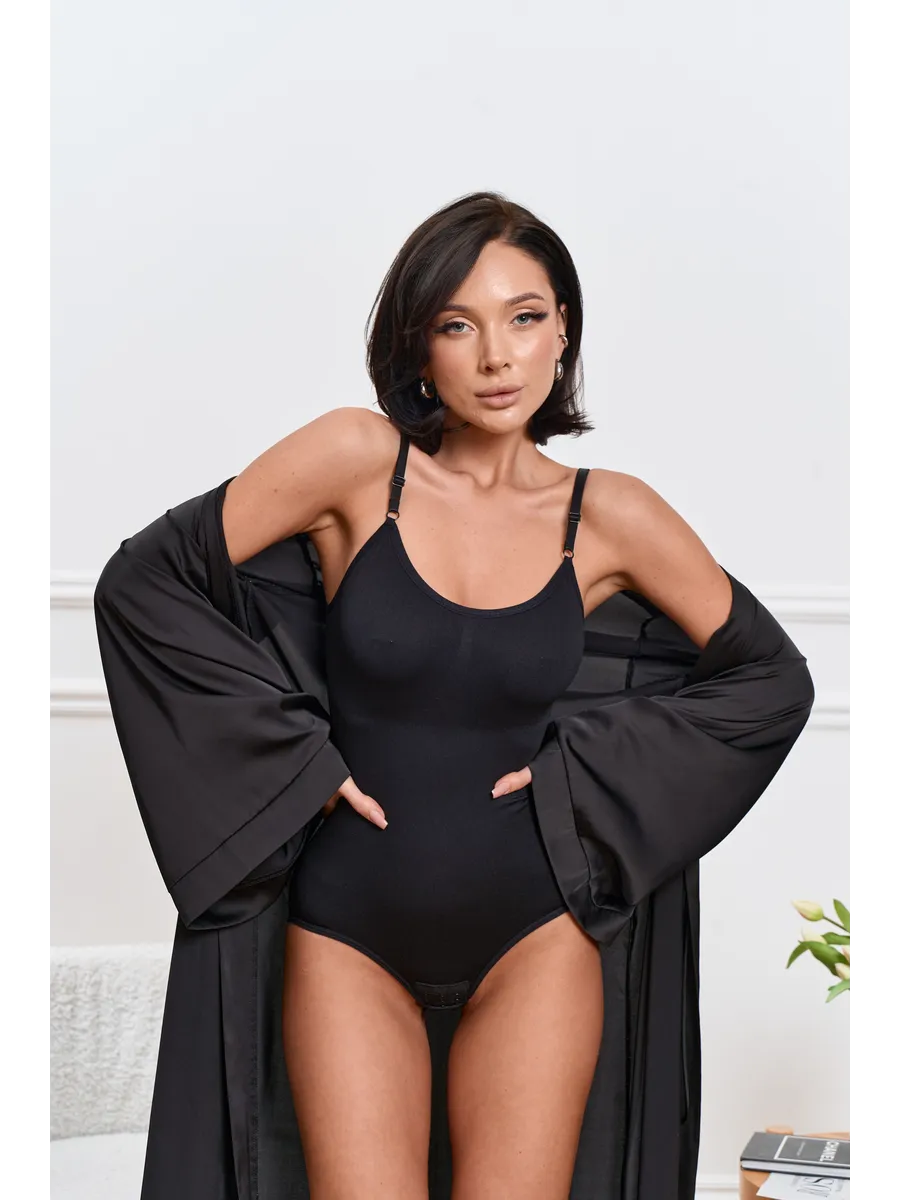 Nora | Bequemer nahtloser figurformender Body